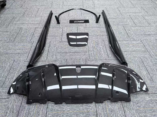 Custom Carbon Fiber Kits & Components for All Vehicle Models